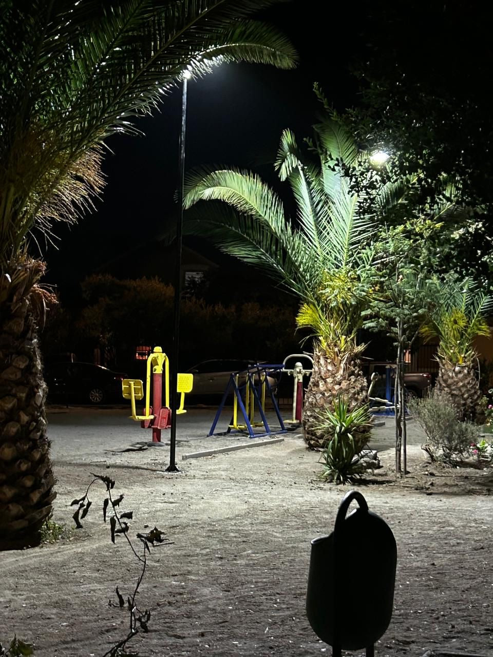Luminaria Solar Smart RS-SL300P 1300W